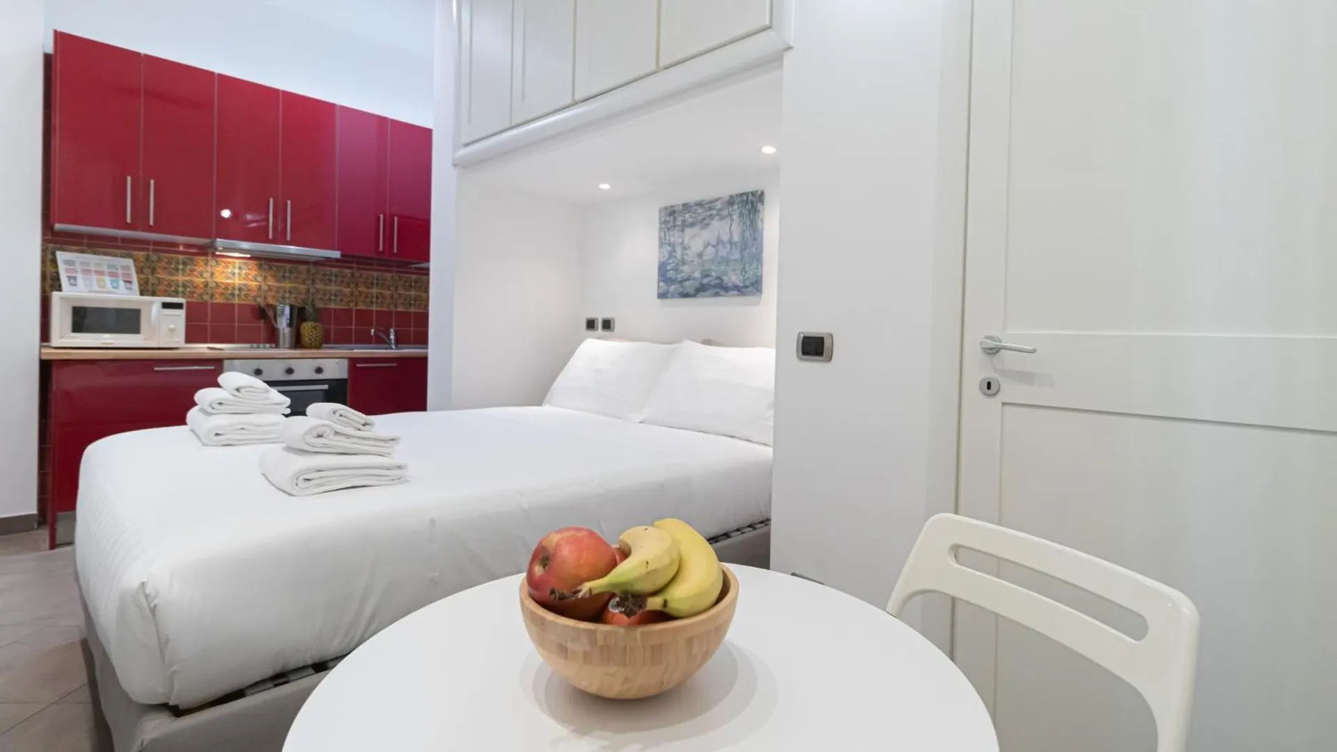 Italianway - Vercellina 22 Milano Italien